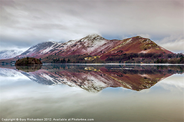 Catbells Reflections Picture Board by Gary Richardson