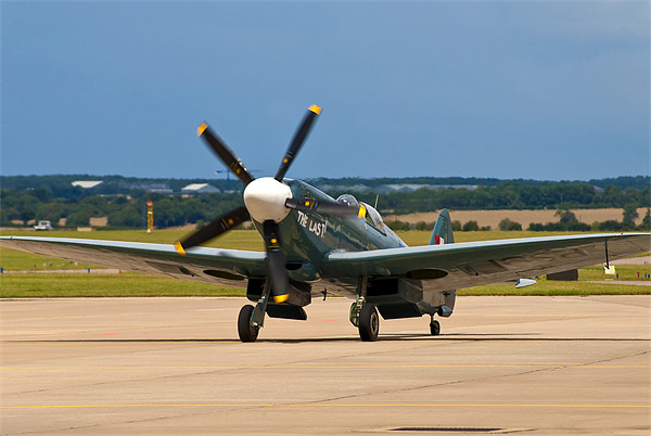 Vintage Spitfire Last of the Many Picture Board by Phil Emmerson