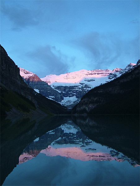 Lake Louise Sunrise Picture Board by Phil Emmerson
