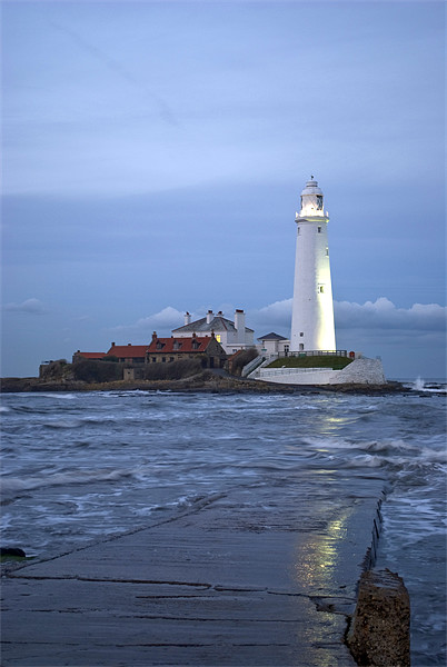St Mary's Lighthouse Picture Board by Phil Emmerson