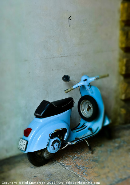 Italian Scooter Picture Board by Phil Emmerson