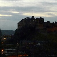 Buy canvas prints of Edinburgh castle by dale rys (LP)