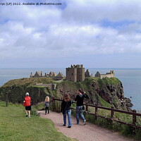 Buy canvas prints of  Dunnottar Castle by dale rys (LP)