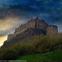 Buy canvas prints of Edinburgh castle   by dale rys (LP)
