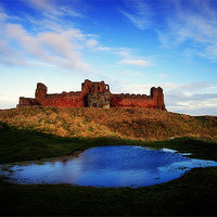 Buy canvas prints of ice cold tantallon castle 2 by dale rys (LP)