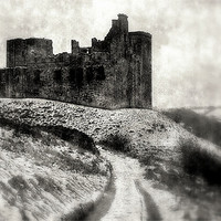 Buy canvas prints of crichton castle b&w by dale rys (LP)