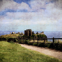 Buy canvas prints of dunnottar castle2 by dale rys (LP)