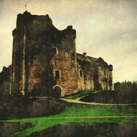 Buy canvas prints of  doune castle by dale rys (LP)