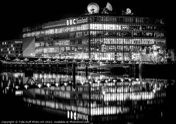 BBC HQ at  Pacific Quay, Glasgow (Black & White) Picture Board by Tylie Duff Photo Art