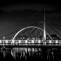 Buy canvas prints of Bells Bridge Glasgow (Black & White) by Tylie Duff Photo Art