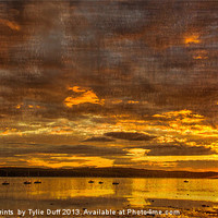 Buy canvas prints of Scottish Sunset on the Clyde by Tylie Duff Photo Art