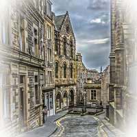 Buy canvas prints of Upper Bow from Royal Mile by Tylie Duff Photo Art