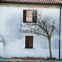 Buy canvas prints of Murano house by Philip Teale