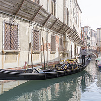 Buy canvas prints of Venice by Graham Custance
