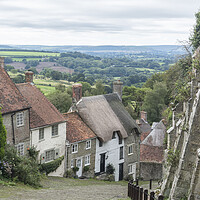Buy canvas prints of Gold Hill, Shaftesbury by Graham Custance