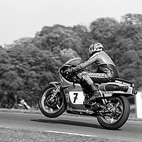 Buy canvas prints of Barry Sheene by Graham Moore