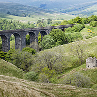 Buy canvas prints of Dent Head viaduct by Graham Moore