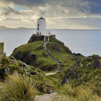 Buy canvas prints of THE OLD LIGHTHOUSE, LLANDDWYN ISLAND, ANGLESEY by Scott Taylor