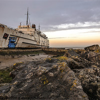 Buy canvas prints of DUKE OF LANCASTER by Shaun Dickinson
