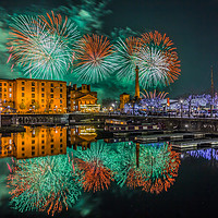 Buy canvas prints of Liverpool River Of Light by Paul Madden