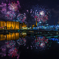 Buy canvas prints of Albert Dock Fireworks by Paul Madden