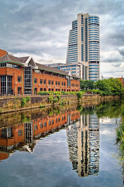 Bridgewater Place and River Aire in Leeds  Picture Board by Darren Galpin