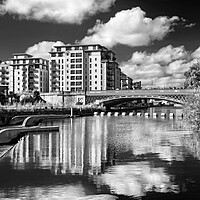 Buy canvas prints of Crown Point Bridge & River Aire in Leeds  by Darren Galpin