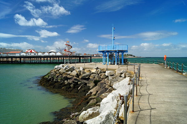 Neptunes Arm and Herne Bay Pier  Picture Board by Darren Galpin
