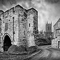 Buy canvas prints of Pottergate Arch and Lincoln Cathedral by Darren Galpin