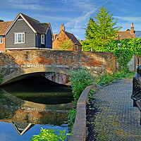 Buy canvas prints of Dave Lee Statue, Canterbury by Darren Galpin