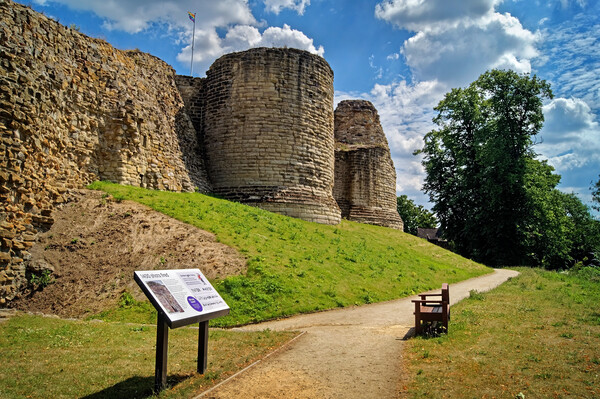 Pontefract Castle  Picture Board by Darren Galpin