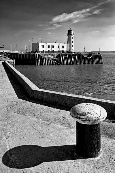 Scarborough Lighthouse North Yorkshire  Picture Board by Darren Galpin