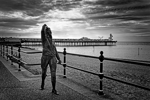 Amy Johnson Statue and Pier at Herne Bay Picture Board by Darren Galpin