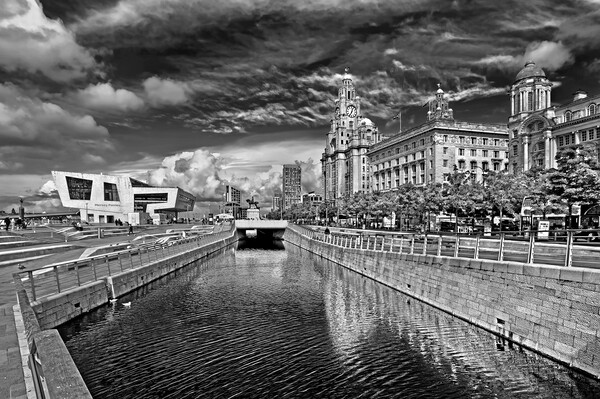 The Three Graces, Liverpool  Picture Board by Darren Galpin