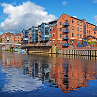 Buy canvas prints of Centenary Bridge and River Aire, Leeds by Darren Galpin