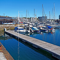 Buy canvas prints of Cap'n Jaspers, The Barbican, Plymouth  by Darren Galpin
