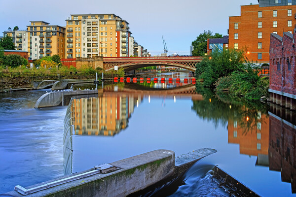 Crown Point Bridge & River Aire in Leeds  Picture Board by Darren Galpin