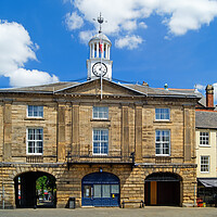 Buy canvas prints of Old Town Hall, Pontefract  by Darren Galpin
