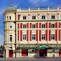 Buy canvas prints of Lyceum Theatre Sheffield  by Darren Galpin
