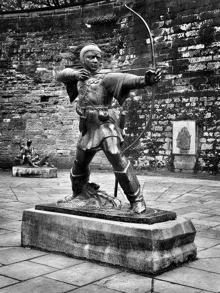 Robin Hood Statue, Nottingham Framed Mounted Print by Darren Galpin