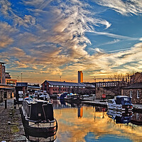 Buy canvas prints of Victoria Quays Sunset by Darren Galpin