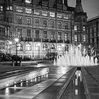 Buy canvas prints of Sheffield Town Hall and Goodwin Fountain at Night    by Darren Galpin