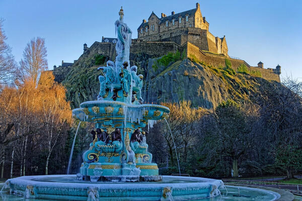 Edinburgh Castle and Ross Fountain  Picture Board by Darren Galpin