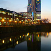 Buy canvas prints of Bridgewater Place & River Aire, Leeds by Darren Galpin