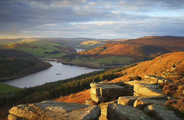 Ladybower from Bamford Edge  Picture Board by Darren Galpin