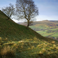 Buy canvas prints of Back Tor Nook and Vale of Edale  by Darren Galpin