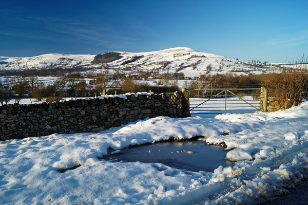 Lose Hill and Great Ridge in Winter Picture Board by Darren Galpin