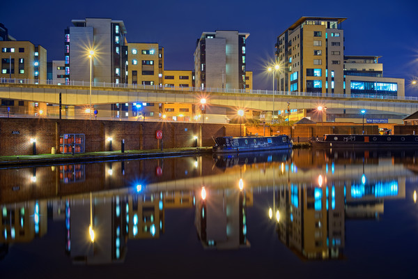  Victoria Quays at Night                           Picture Board by Darren Galpin
