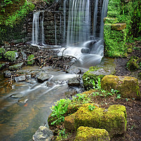 Buy canvas prints of Upper Cut Wheel,Rivelin                            by Darren Galpin