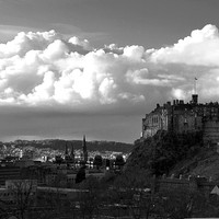 Buy canvas prints of Edinburgh Castle by Shaun Cope
